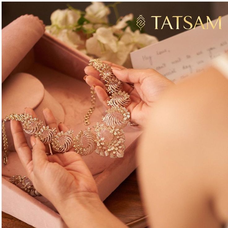 buy diamond necklace online in surat (3) buy diamond necklace online in surat